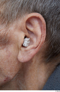 Street  710 ear 0001.jpg